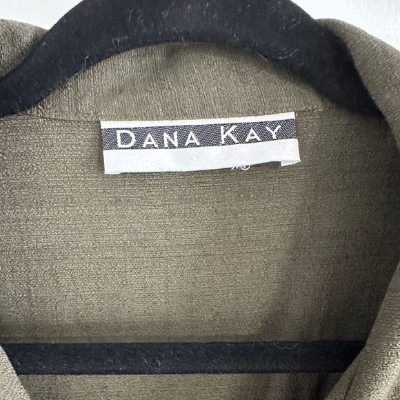 Dana Kay Button Up Dress - Picture 3 of 8